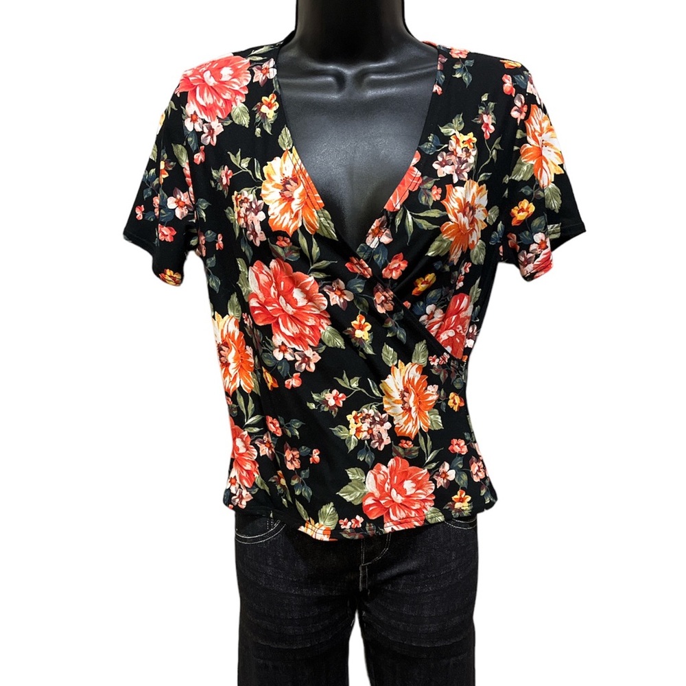 V-neck Floral Top